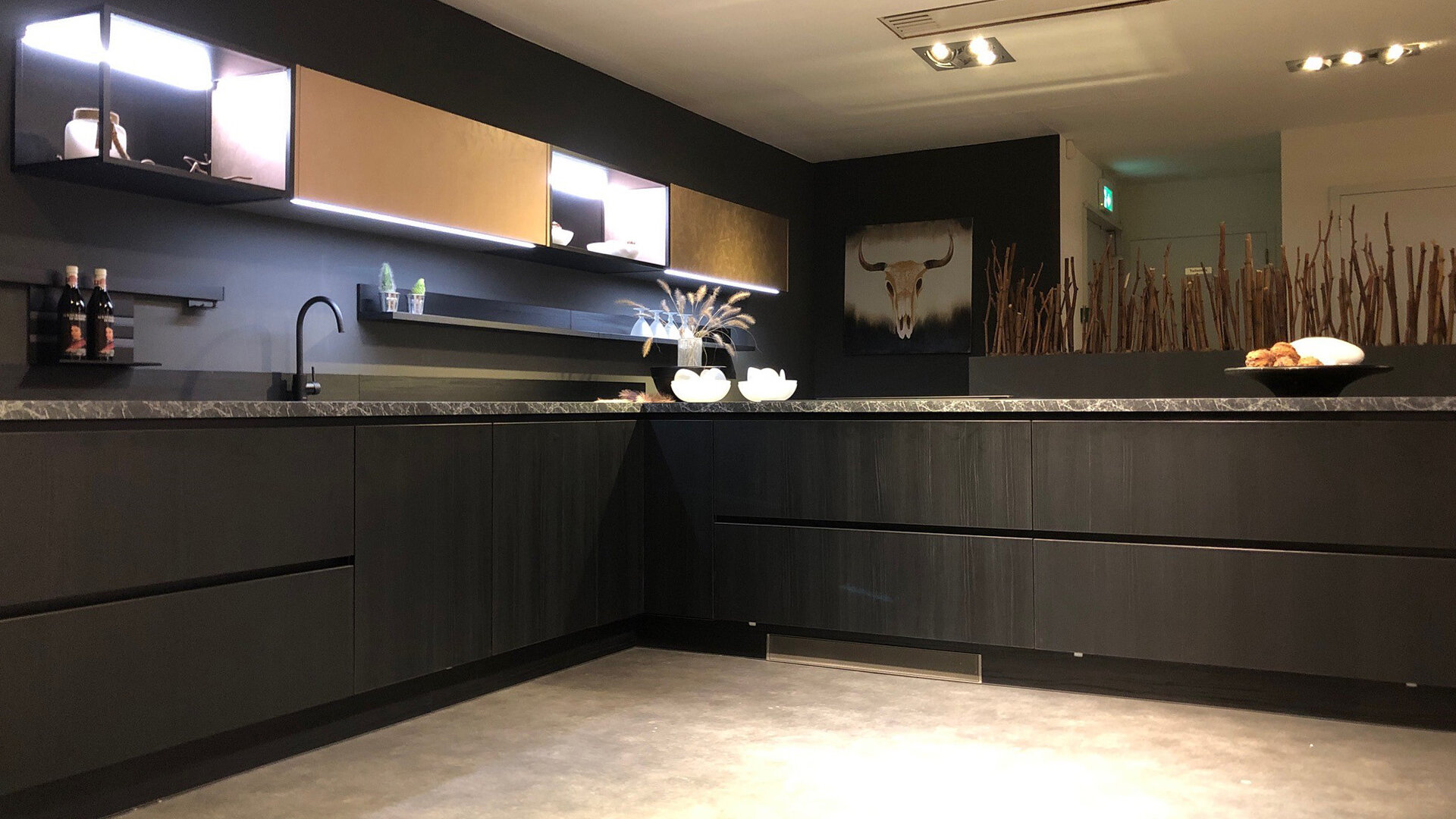 Eiken zwart decor i.c.m. brons
