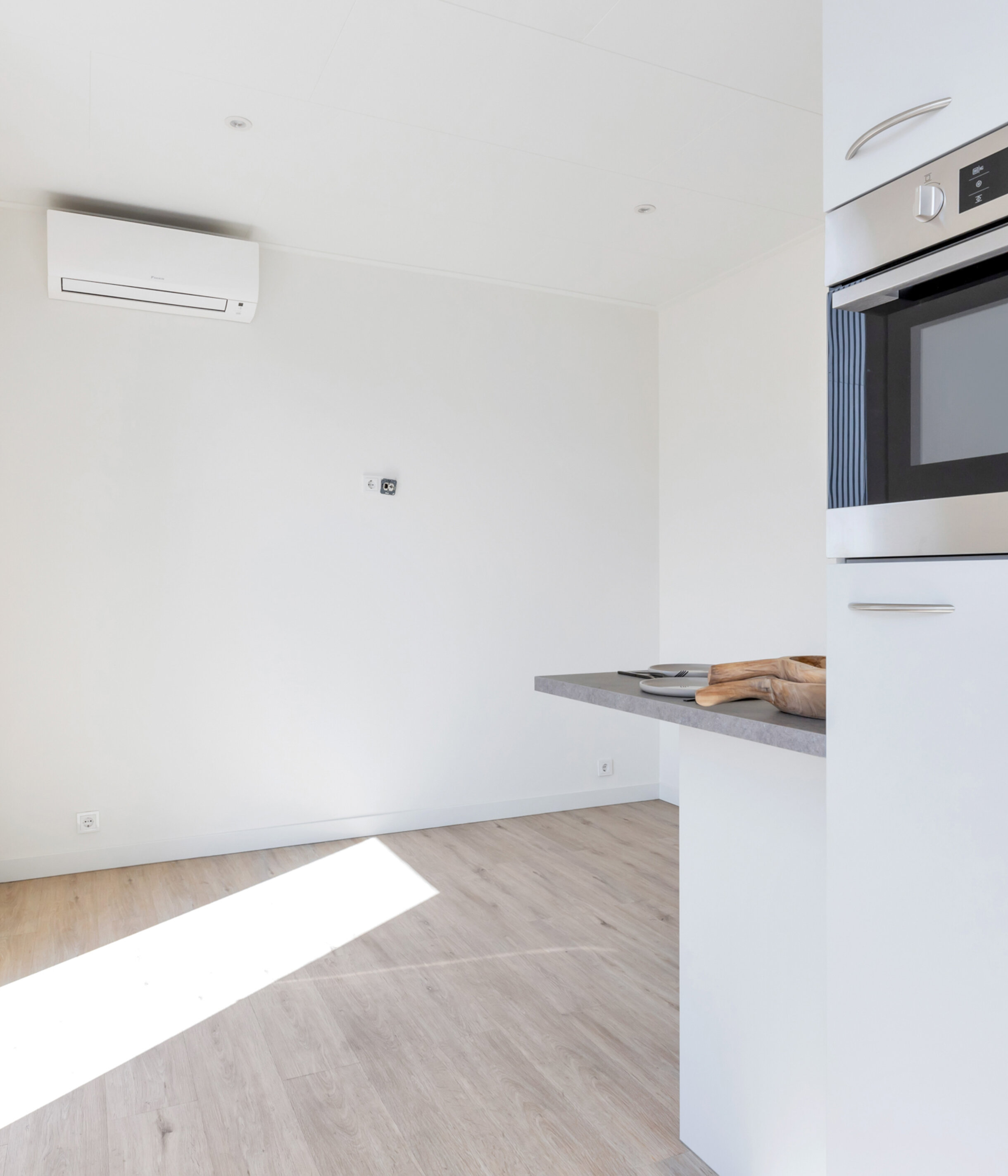 Conceptunits Unit keuken met wasmachine zijkant