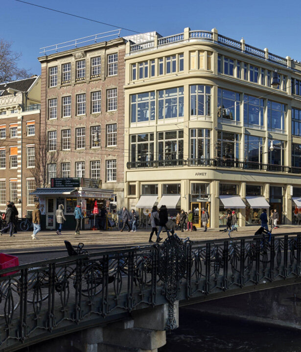 Eerherstel voor monumentale panden in Amsterdam